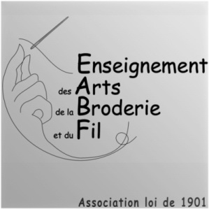 Enseignement des arts de la broderie et du fil